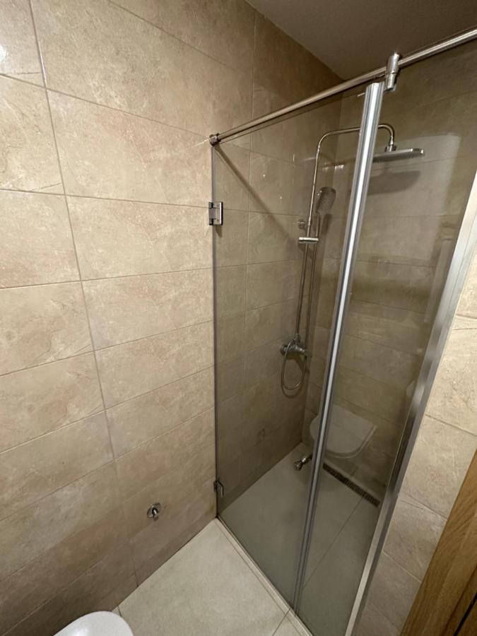 Irina Centre Apartment Podgorica Bagian luar foto